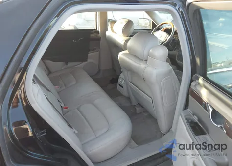 2003 Cadillac Deville Dhs z USA, uszkodzony, nr VIN 1G6KE54Y53U261650